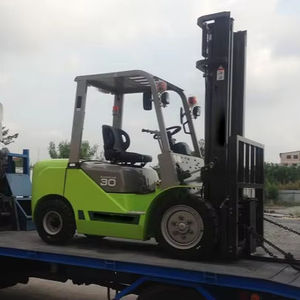 헤비듀티 대형 파워 FD30 내연식 지게차 3톤 (창고 및 건설용) - Product Image 1