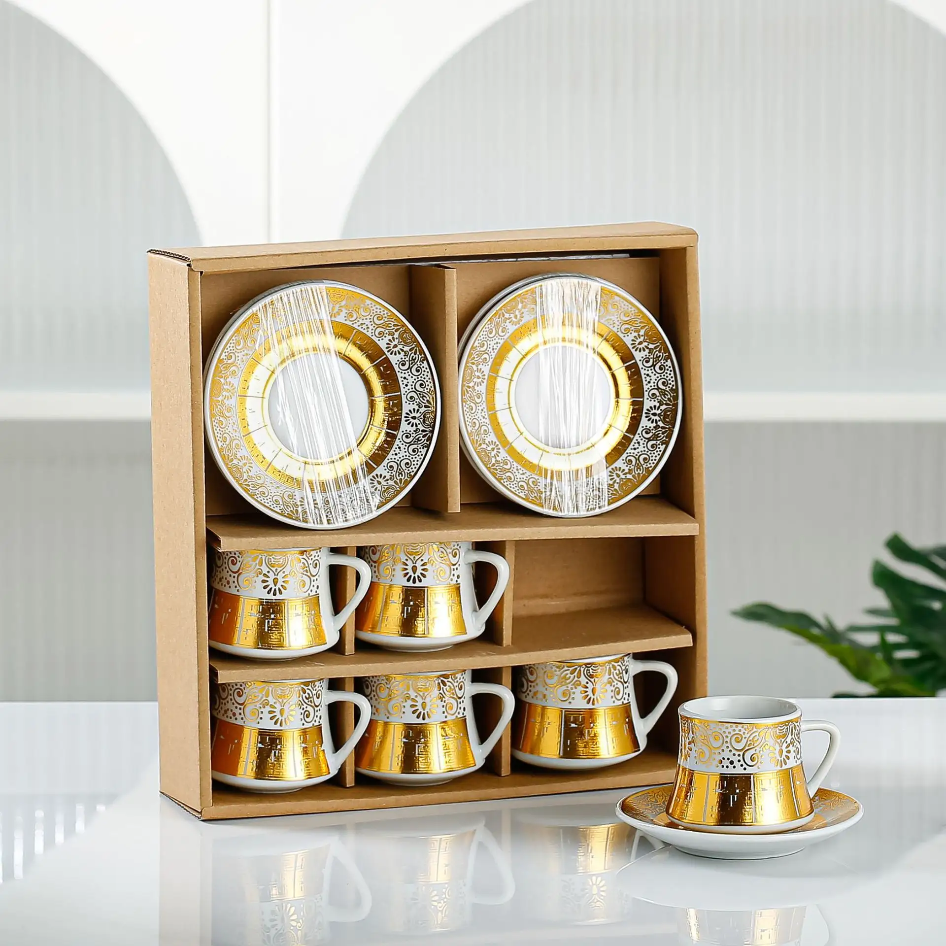 Groothandel 6 Stuks Kleine Capaciteit Arabia Macaron Kleur Gouden Lijn Cerarmisch Porselein Geschenk Thee Koffie Kop En Schotelset
