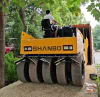 Compacteur à roues en caoutchouc de 16 tonnes à haut rendement 75 kW à bas prix pour la construction routière multifonctionnelle