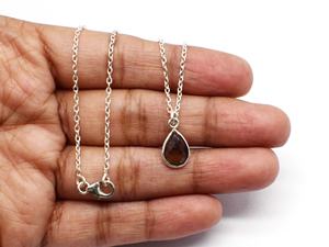 Collier chaîne minimaliste en argent sterling 925 plaqué rhodium avec pierre précieuse en quartz fumé naturel de forme poire 7x10mm - Product Image 5