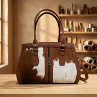 Tas Selempang Kulit Asli B.S INTERNATIONAL Handicrafts, Resleting, Tali Bahu, Vintage, Modis, Ringan, Cocok untuk Belanja