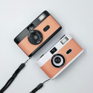 Máy Ảnh Phim 35Mm Của Trung Quốc Có Thể Tải Lại Với Đèn Flash - Product Image 1