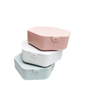 Boîte de rangement à bijoux minimaliste en grille, étui à bijoux hexagonal avec miroir, support pour vente en gros de boîtes à bijoux - Product Image 2