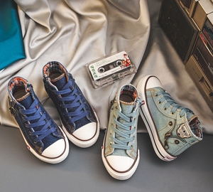 Chaussures de marque unisexes en toile pour enfants, baskets plates décontractées pour garçons et filles, bottes de sport, respirantes, assorties à un jean - Product Image 2