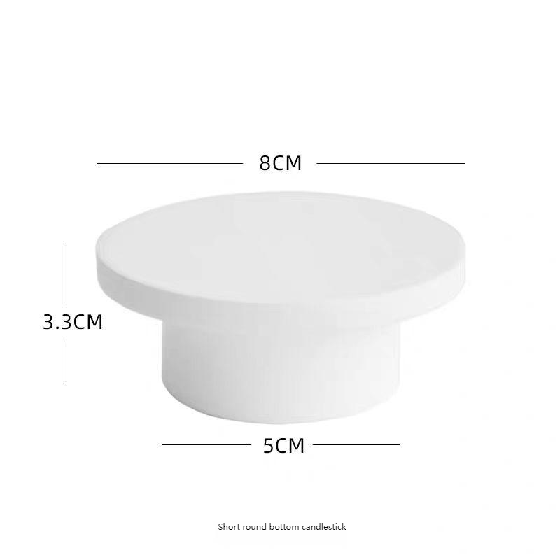 Short round bottom candlestick