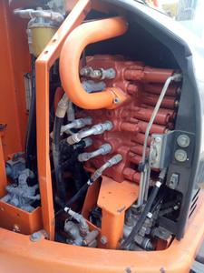 Excavadora Hitachi Zx75 de segunda mano al por mayor, excavadora usada de 20 toneladas, excavadora de 2000 toneladas a la venta - Product Image 5