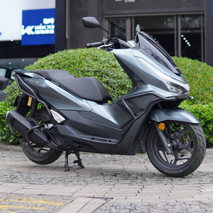 25 Modelli <span class=keywords><strong>Honda</strong></span> PCX160 (WH150T) Barra di Protezione Anticaduta Anteriore e Protezione Tubo di Scarico - Modifica Completa per <span class=keywords><strong>Moto</strong></span> - Product Image 2