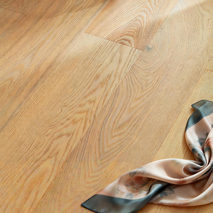 พื้นไม้เอ็นจิเนียร์ฮิคกอรี่จากสหรัฐอเมริกา รับประกันหนึ่งปี ติดตั้งรวดเร็ว สไตล์โมเดิร์น สำหรับห้องนั่งเล่น พื้นไม้เนื้อแข็งเรียบเนียน - Product Image 1