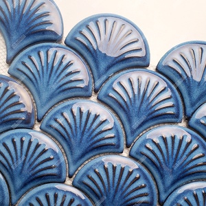 Azulejos <span class=keywords><strong>de</strong></span> Cerámica Mosaico Azul Glaseado en Forma <span class=keywords><strong>de</strong></span> Abanico <span class=keywords><strong>de</strong></span> Primera Calidad <span class=keywords><strong>de</strong></span> Foshan, Escamas <span class=keywords><strong>de</strong></span> Pescado para Revestimiento <span class=keywords><strong>de</strong></span> Paredes, Diseño <span class=keywords><strong>de</strong></span> Cocina, <span class=keywords><strong>Baño</strong></span> y Ducha - Product Image 4