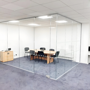 División de Espacios de Oficina con Paneles de Vidrio sin Marco de Diseño Personalizado, Solución Profesional, Estética Elegante y Moderna - Product Image 4