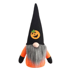Décorations d'Halloween : Figurine de Sorcière, Poupée Vieil Homme Sans Visage, Figurine Gandalf en Tissu de Soie Style Européen - Product Image 5