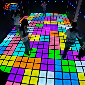 Équipement de jeu interactif LED pour sol lumineux, jeu Hot Mega Grid, jeu de danse LED, jeu 'Le sol est en lave', pour salle de jeux, activant le team building et les jeux d'évasion - Product Image 1