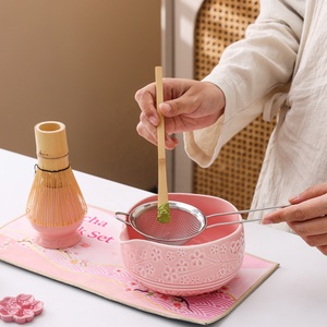 Keramik-Matcha-Tee-Set mit Sakura-Design, 100-Zinken-Bambusbesen (Chasen) & Tee-Tablett, Teezeremonie-Kit in tragbarer Ledertasche - Product Image 3