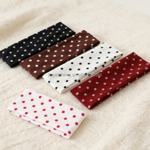 Bandeaux larges extensibles en tissu élastique <span class=keywords><strong>noir</strong></span> à pois blancs pour filles - SPA & Yoga Fashion Designer - Product Image 3