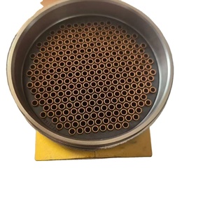 El núcleo del enfriador de aceite de tracción de rueda de alta calidad 7C-0145 es adecuado para cargadores C27 C32 990, vehículos de minería 773E y 844K. - Product Image 1