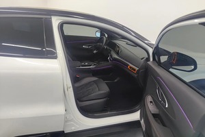 Voiture d'occasion Premium Changan Uni-T 2022 2.0T Modèle Luxe 21800 avec rapport d'inspection Essence Premium Changan Uni-T Voiture d'occasion - Product Image 5