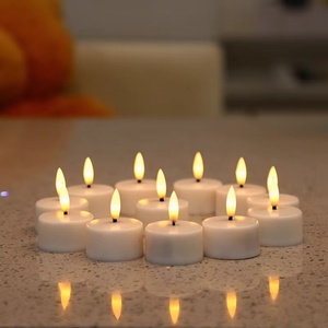 Juego de 4 Velas LED Recargables sin Llama, con Luz Parpadeante para Decoración Navideña - Product Image 5