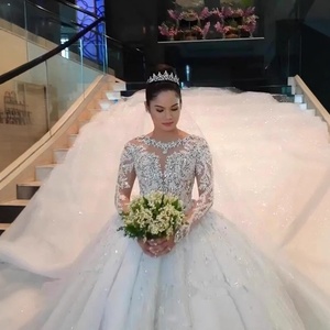 Vestido de Novia Moderno Personalizado con Pedrería y Encaje, Manga Larga, Cola Capilla, Largo hasta el Suelo, Tallas Grandes para Primavera - Product Image 4