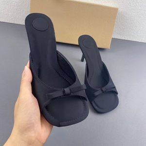 Sandales noires pour femmes, sandales à bout ouvert, talons aiguilles sexy 2024 - Product Image 1