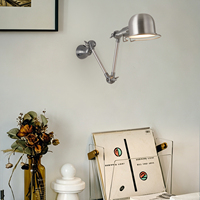 Lampe murale à bras articulé réglable, abat-jour en acier inoxydable, anneau de protection métallique, lampe de lecture de chevet, décoration murale pour chambre à coucher et hôtel