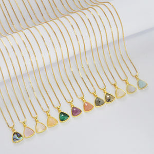 WX1298N, venta al por mayor, cadena chapada en oro de 18K, colgante de piedras preciosas naturales triangulares de oro, collares de joyería - Product Image 1