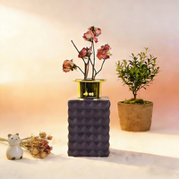 Botol Diffuser Aroma Kaca Ungu Tua Bentuk Persegi 150ml dengan Tutup Emas