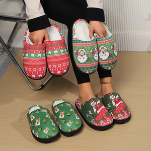 Pantoufles de Noël pour femmes en stock en vente en gros en usine Pantoufles de Noël douces pour l'intérieur Pantoufles pelucheuses pour femmes - Product Image 1