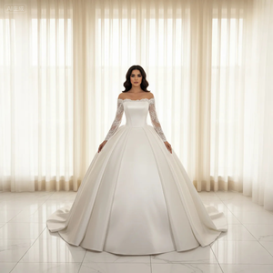 Robes de mariée civiles en dentelle blanche satinée de luxe, style vintage moderne français, élégantes, avec appliques, antistatiques, longueur au sol, traîne chapelle, coupe princesse - Product Image 1