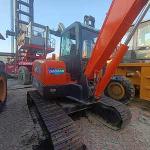 Petite pelle d'occasion Doosan Dh55 à bas prix avec moteur Yanmar et boîte de vitesses Stabilité hydraulique Excellent état Origine japonaise - Product Image 3