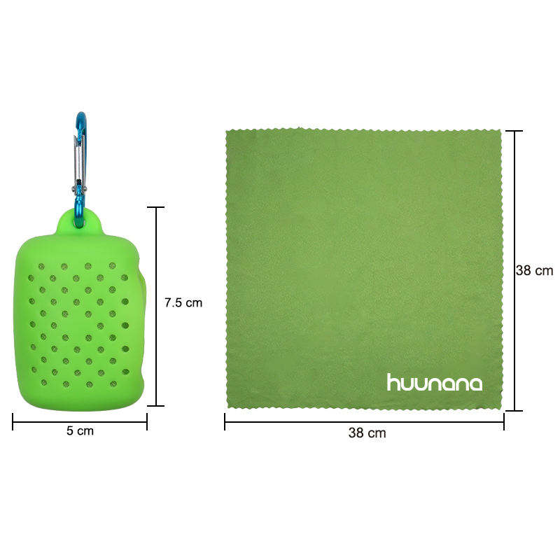 สีเขียว