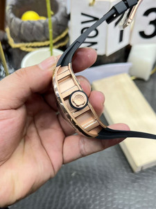Unique, High-end and Luxurious 052 Rose Gold <b>Skeleton</b> <b>Skeleton</b> Movement Tourbillon <b>Automatic</b> Mechanical <b>Watch</b> for Men - Product Image 4