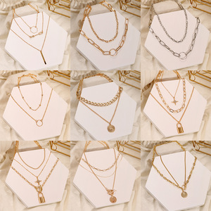 Pendentifs à breloques plaqués or, cadeaux créatifs, bonne chance, collier en alliage pour femmes, bijoux pour filles, vente en gros - Product Image 1
