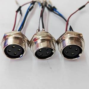 Waterdichte IP66 voor- en achterkant mannelijke-vrouwelijke connectoren met PTFE-isolatie voor gebruik in computers en motorfietsen - Product Image 2