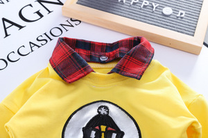 Venta al por Mayor de Ropa para Niños, Pantalones Vaqueros, Suéter Amarillo con Estampado de Perro, Conjunto de Otoño - Product Image 2