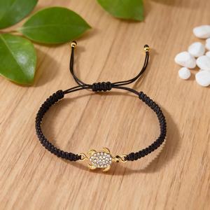 Bracelet d'amitié ajustable pour couple, tressé main, plaqué or, motif tortues marines et diamants, collection tendance, offre spéciale - Product Image 1