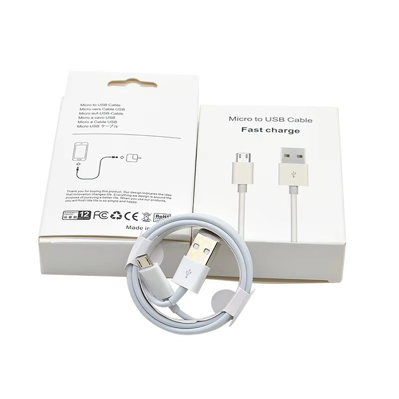 สายไมโคร USB สีขาวพร้อมกล่อง