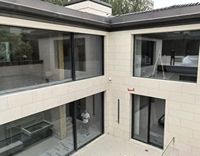 Ventana Corredera Panorámica de Alta Gama para Exteriores de Villas Residenciales, con Marco de Aluminio y Vidrio de Gran Tamaño, con Función Antiviento