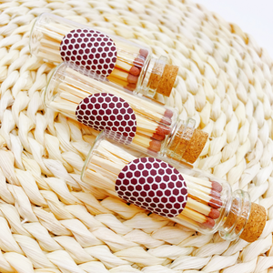 Boîte d'allumettes classique en verre <span class=keywords><strong>bleu</strong></span> clair avec logo personnalisé, cadeau de Noël, allumettes de sécurité colorées longues de type macaron - Product Image 1