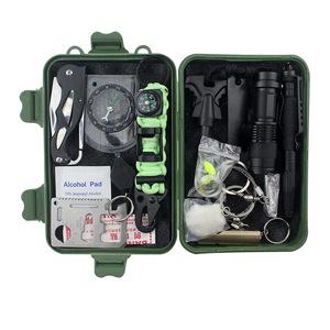 <span class=keywords><strong>GANYU</strong></span> Kit de Supervivencia de Bolsillo 18 en 1, Equipo de Emergencia para Campismo, Senderismo, SOS, Multiherramientas, Negro, No Impermeable - Product Image 1