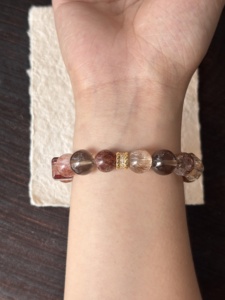 กำไลข้อมือคริสตัลอเมทิสต์และซิทรินสำหรับผู้หญิงและผู้ชาย ช่วยบำบัดรักษาตามธรรมชาติและเสริมสร้างความมั่งคั่ง - Product Image 5