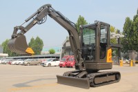 Expédition Gratuite JIAHE Mini-Excavatrice sur Chenilles Hydraulique avec Cabine 2,7 Tonnes 3 Tonnes pour Usage Agricole, Matériel de Terrassement et Accessoires à Vendre