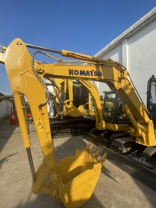 Excavadora KOMATSU PC55 de 5.5 Toneladas, 95% Nueva, Original, con EPA y CE, Usada en Agricultura, Excavadora Pequeña de 5.5 Toneladas - Product Image 2