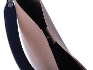 Luxury <b>Top</b> Grain Leather Shoulder Bag Stylish Lady's Large Capacity Underarm Sling Bag Daily Casual Commuting Bag for <b>Woman</b> - Product Image 5