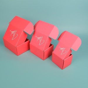 Caja de Regalo Plegable de Cartón Corrugado de Lujo, Impresión Digital UV con Estampado en Caliente, Caja de Envío Ecológica Biodegradable - Product Image 5