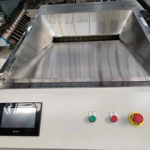 2.2kw industriel en acier inoxydable électrique Plus <span class=keywords><strong>pneumatique</strong></span> Machine à fendre les écrous Macadamia Machine à décortiquer et craquer les écrous - Product Image 3