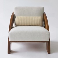 Canapé sectionnel en bois massif au design nordique de luxe avec coussins garnis d'éponge pour la maison, l'hôtellerie et les réceptions de club