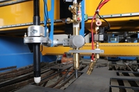 Machine de découpe plasma CNC à portique professionnelle pour la construction navale et les structures en acier