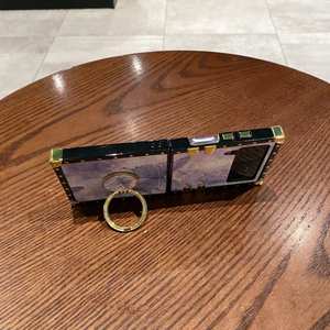 Étui de téléphone pliable tendance pour <span class=keywords><strong>Samsung</strong></span> <span class=keywords><strong>Z</strong></span> <span class=keywords><strong>Flip</strong></span> 7 6 5 <span class=keywords><strong>4</strong></span> 3, vente chaude, protection de haute qualité, <span class=keywords><strong>coque</strong></span> arrière - Product Image 2