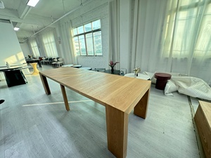 La <span class=keywords><strong>table</strong></span> transformable est très polyvalente. La <span class=keywords><strong>table</strong></span> à manger est parfaite. Vous pouvez l'adapter à vos besoins et la qualité est excellente. - Product Image 6