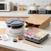 Boîtes alimentaires rectangulaires jetables en plastique MultiSpec avec couvercles réutilisables pour emballage à emporter